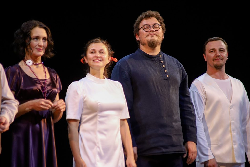 открытие 902