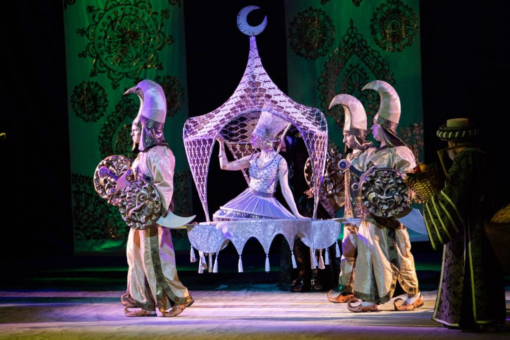 Волшебная лампа Аладдина